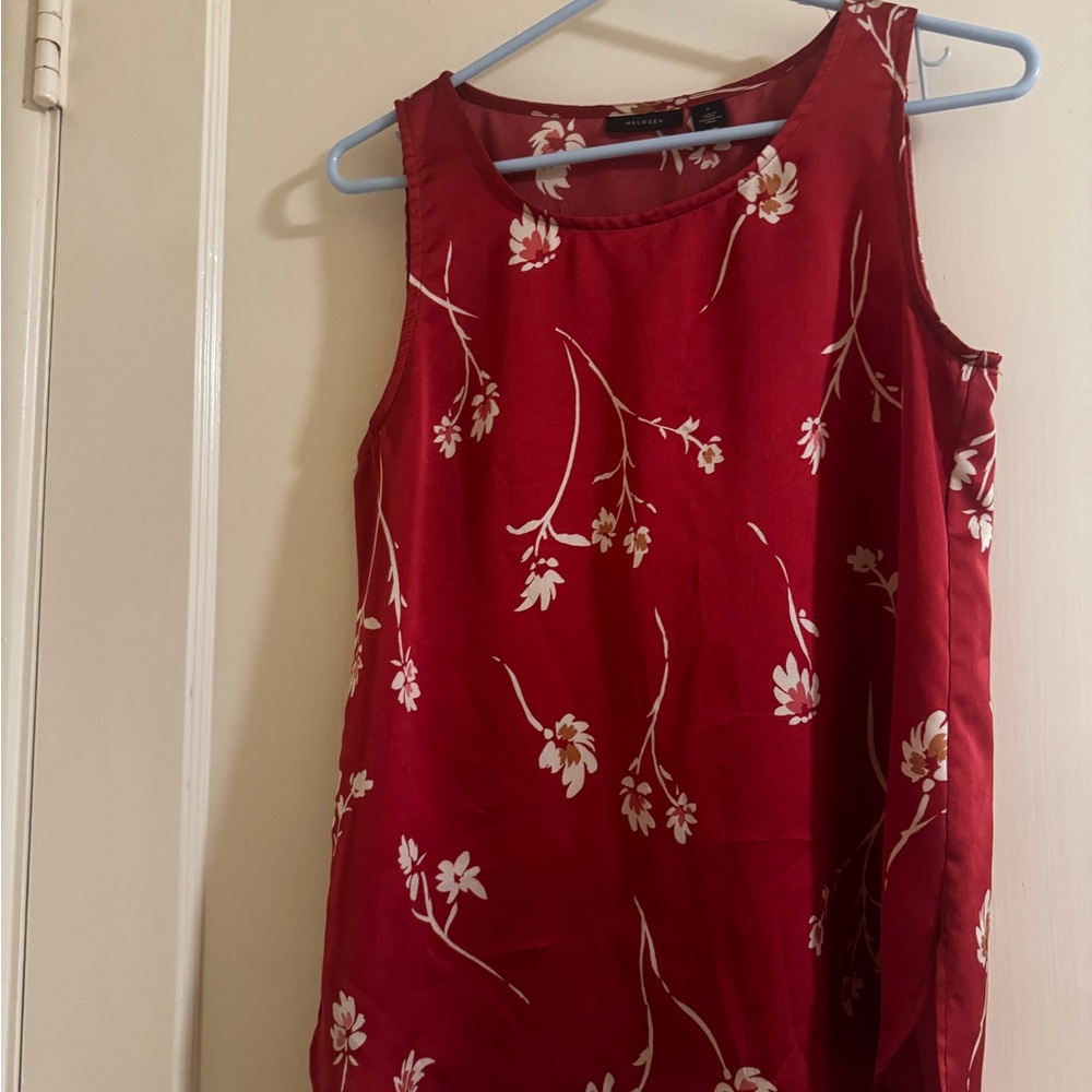 Halogen Red and White Floral Top
